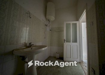 Bagno - Four-room apartment via Cagliari, 11, Sorso - photo 17