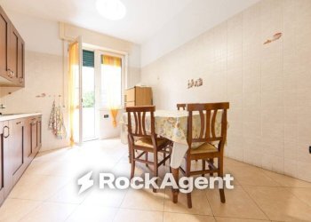 Cucina - Three-room apartment via Antica Romana di Pegli, 7, Genova (neighborhood Pegli) - photo 4