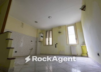 Salone - Trilocale via Vincenzo D'Amato, 18, Catanzaro - foto 1