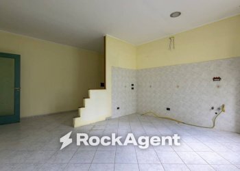 Cucina - Trilocale via Vincenzo D'Amato, 18, Catanzaro - foto 11