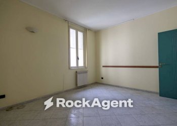 Camera da letto - Trilocale via Vincenzo D'Amato, 18, Catanzaro - foto 24