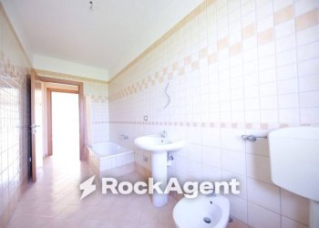 Bagno - Two-room apartment via Tortona, 84, Alessandria - photo 13