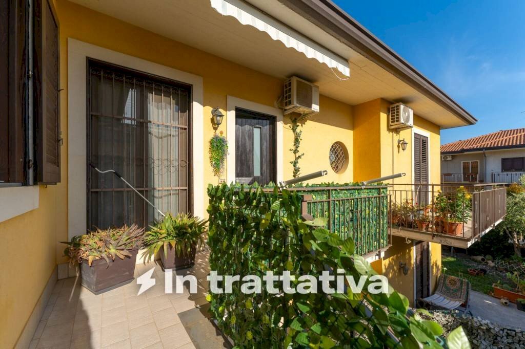 Terrazzo - Three-room apartment via M. Amari, 12, Trecastagni - photo 2