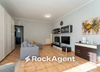 Salone - Three-room apartment via M. Amari, 12, Trecastagni - photo 10