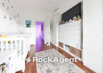 Cucina - Three-room apartment via Domenico Enrico dall'Orto, 7, Genova (neighborhood Marassi) - photo 10