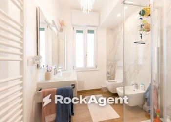 Bagno - Three-room apartment via Domenico Enrico dall'Orto, 7, Genova (neighborhood Marassi) - photo 19