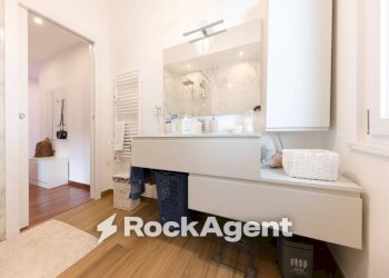 Bagno - Three-room apartment via Domenico Enrico dall'Orto, 7, Genova (neighborhood Marassi) - photo 20