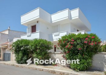 Facciata - Villa via Venere, 37, Carovigno - photo 1