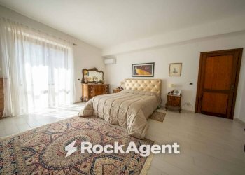 Camera da letto - Villa via Luna e Sole, 35B, Sassari - photo 10