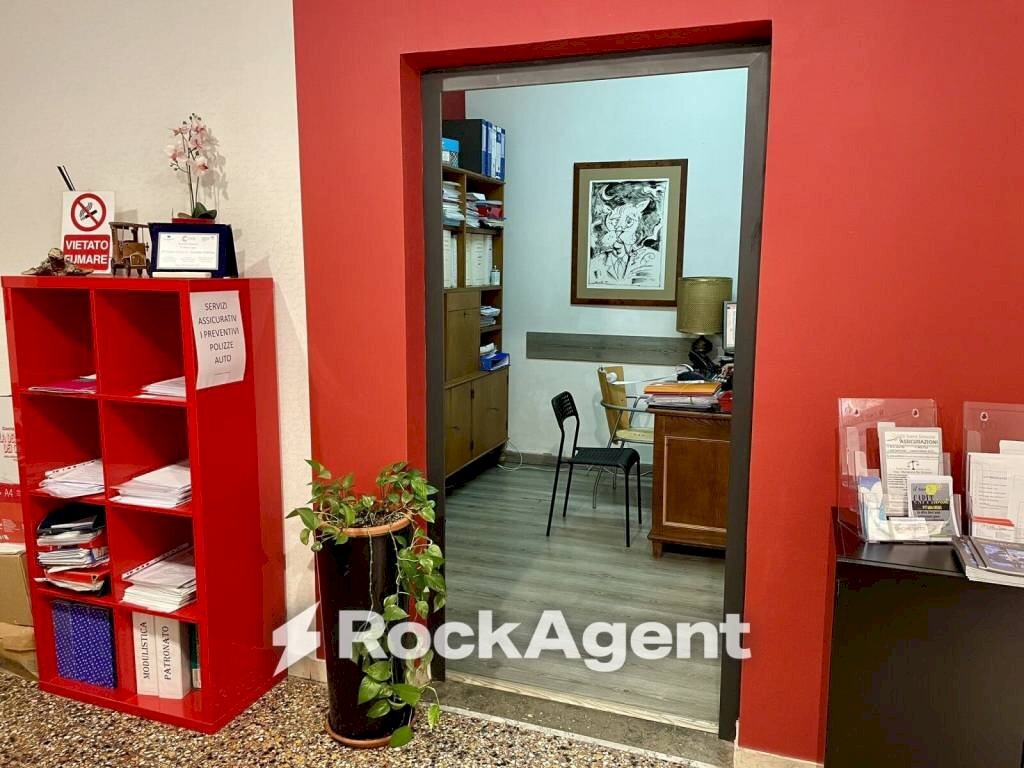 Ingresso - Shop via Ruggero D'Altavilla, 35, Roma (neighborhood Pigneto) - photo 3