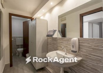 Bagno - Negozio via della Vittoria, 8, Bonate Sopra - foto 15