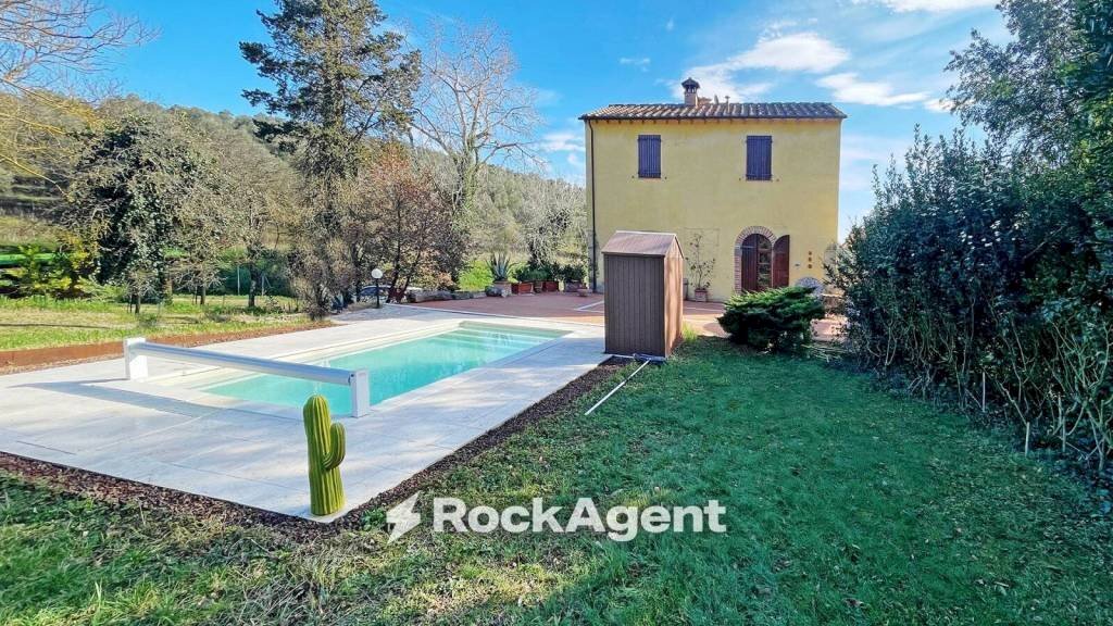 Piscina - Rustico Località Chiappino, 116, Rosignano Marittimo - foto 1