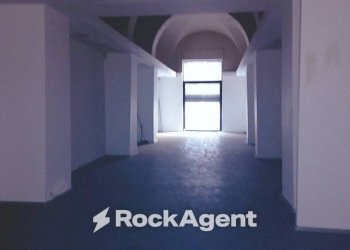 Magazzino - Negozio viale della Libertà, 145, Catania - foto 2