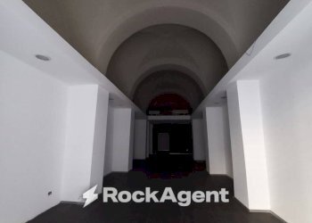 Interno non residenziale - Negozio viale della Libertà, 145, Catania - foto 3