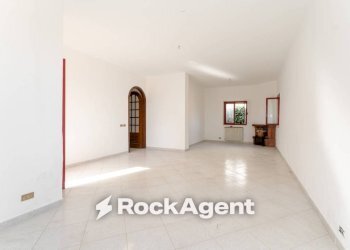 Cucina - Villa via Vampolieri, 34, Aci Catena - photo 12