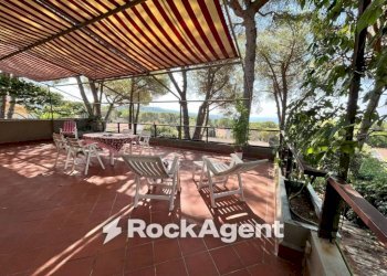 Terrazzo - Villa via Domenico Francesco Falcucci, Livorno - foto 1
