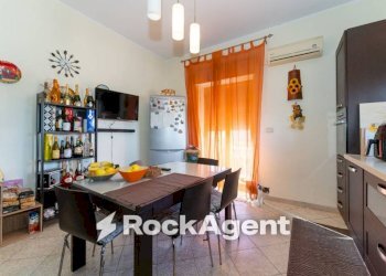 Cucina - Four-room apartment via Pantelleria, 20, Belpasso - photo 12