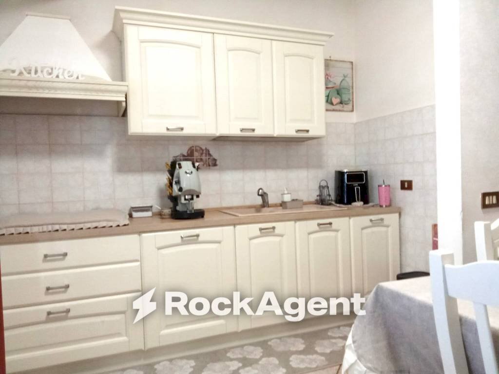 Cucina - Appartamento via Sant'Agata, 3, Villabate - foto 3