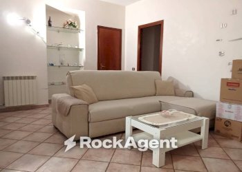 Salone - Appartamento via Sant'Agata, 3, Villabate - foto 1