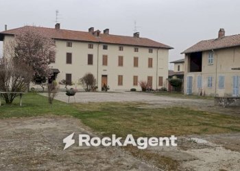 Terreno - Rustic via Manzoni, 5, Frascarolo - photo 1