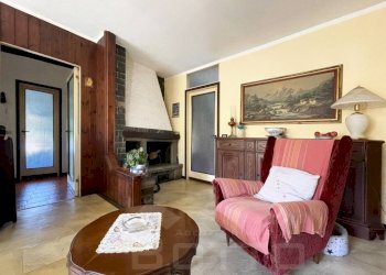 Salone - Quadrilocale via Torre 40, Bolzano Novarese - foto 6