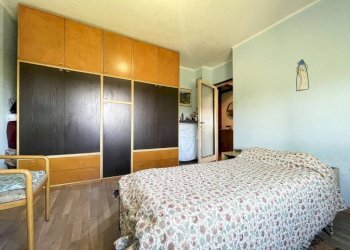 Camera da letto - Quadrilocale via Torre 40, Bolzano Novarese - foto 10