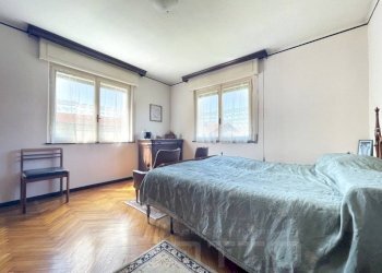 Camera da letto - Quadrilocale via Torre 40, Bolzano Novarese - foto 13