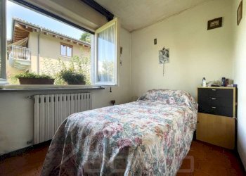 Camera da letto - Quadrilocale via Torre 40, Bolzano Novarese - foto 15