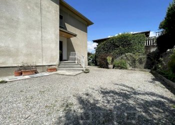Giardino - Quadrilocale via Torre 40, Bolzano Novarese - foto 19