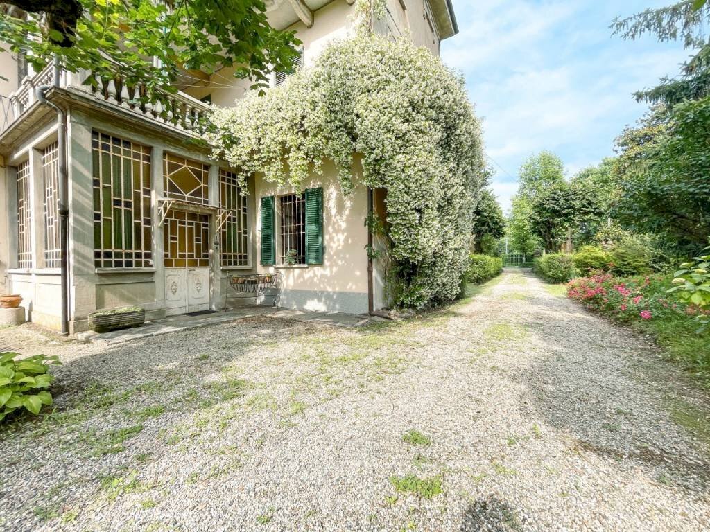 Giardino - Villa via Parona 8, Gozzano - photo 3