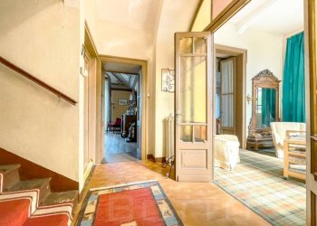 Corridoio - Villa via Parona 8, Gozzano - photo 9