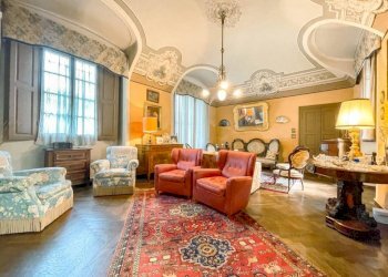 Salone - Villa via Parona 8, Gozzano - photo 12