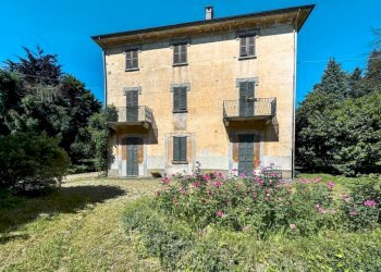 Facciata - Villa via Parona 8, Gozzano - photo 48