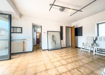Interno non residenziale - Trilocale via B. Maioni 32, Borgomanero - foto 7