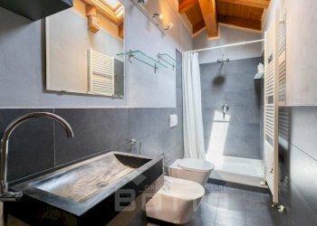 Bagno - Bilocale via Brunelli Maioni, 3, Borgomanero - foto 8