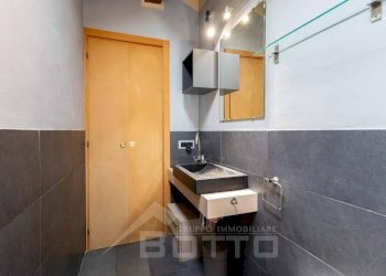 Bagno - Bilocale via Brunelli Maioni, 3, Borgomanero - foto 9