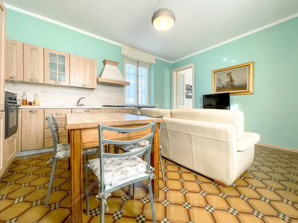 Cucina - Appartamento via rimembranze 12, Soriso - foto 2