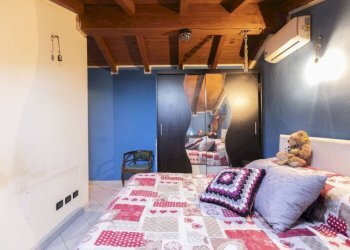 Camera da letto - Villa via Agostino Luogo 15, Divignano - photo 12