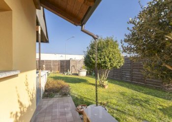 Giardino - Villa via Agostino Luogo 15, Divignano - photo 17