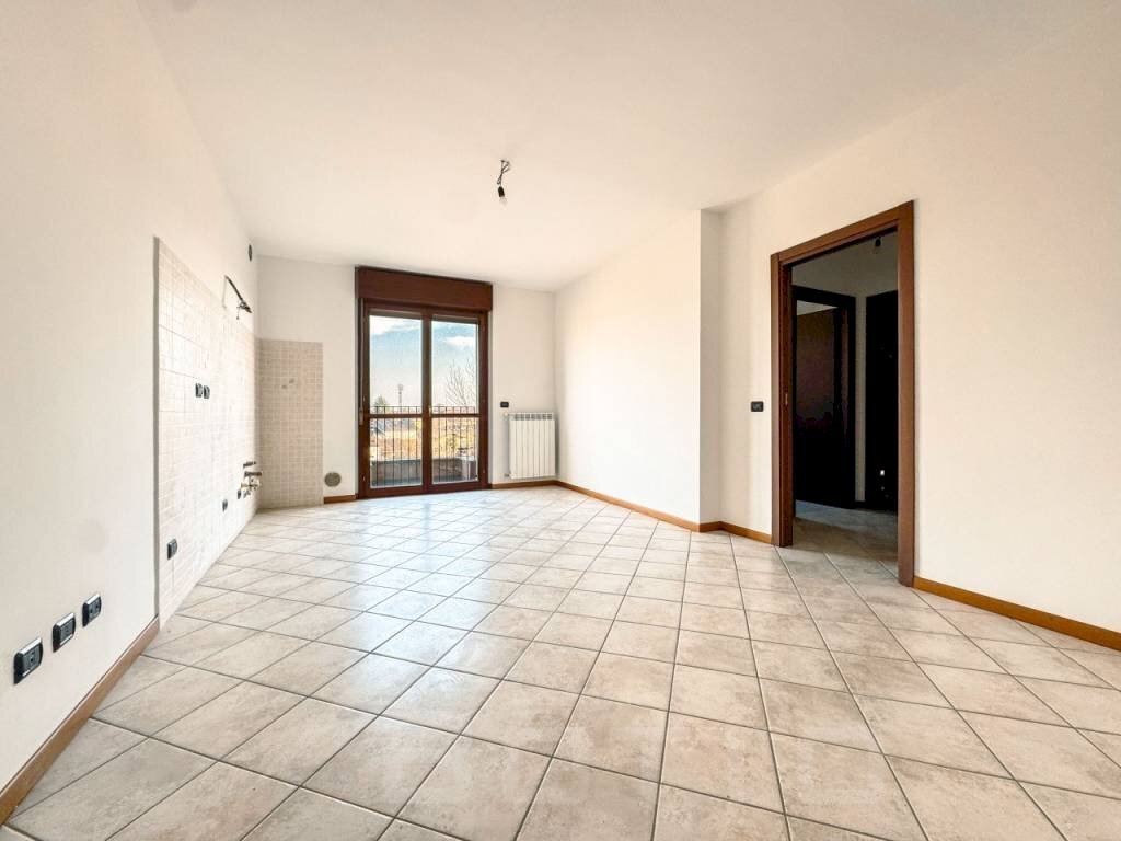 Cucina - Appartamento via siai 2, Borgomanero - foto 1