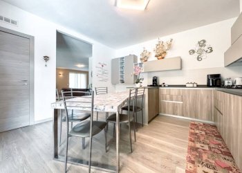 Cucina - Villa dante alighieri 81, hamlet Ballarate, Leggiuno - photo 12