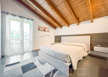 Camera da letto - Villa dante alighieri 81, hamlet Ballarate, Leggiuno - photo 18