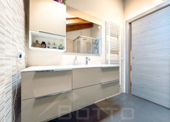 Bagno - Villa dante alighieri 81, hamlet Ballarate, Leggiuno - photo 21