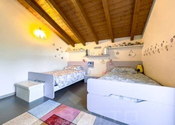 Camera da letto - Villa dante alighieri 81, hamlet Ballarate, Leggiuno - photo 24