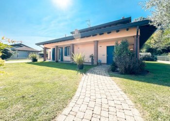 Giardino - Villa dante alighieri 81, hamlet Ballarate, Leggiuno - photo 39