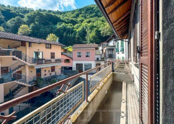 Balcone - Villa via Sant'anna 2, Valstrona - foto 17