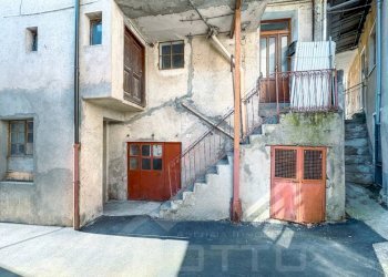 Facciata - Villa via Sant'anna 2, Valstrona - foto 22