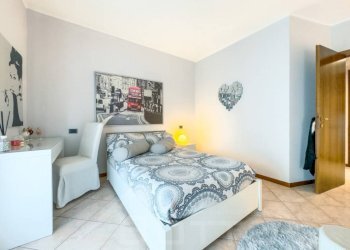 Camera da letto - Villa via Beltrami 6c, Maggiora - photo 19