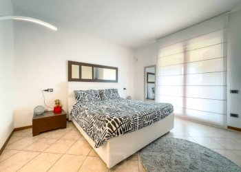 Camera da letto - Villa via Beltrami 6c, Maggiora - photo 20