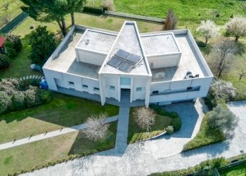 Facciata - Villa via Giovanni Zanetta 9, Romagnano Sesia - foto 5